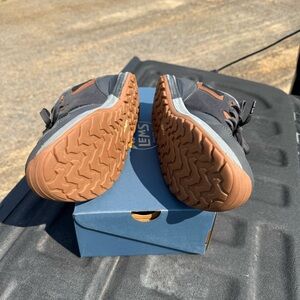 Lems Trailhead size 10